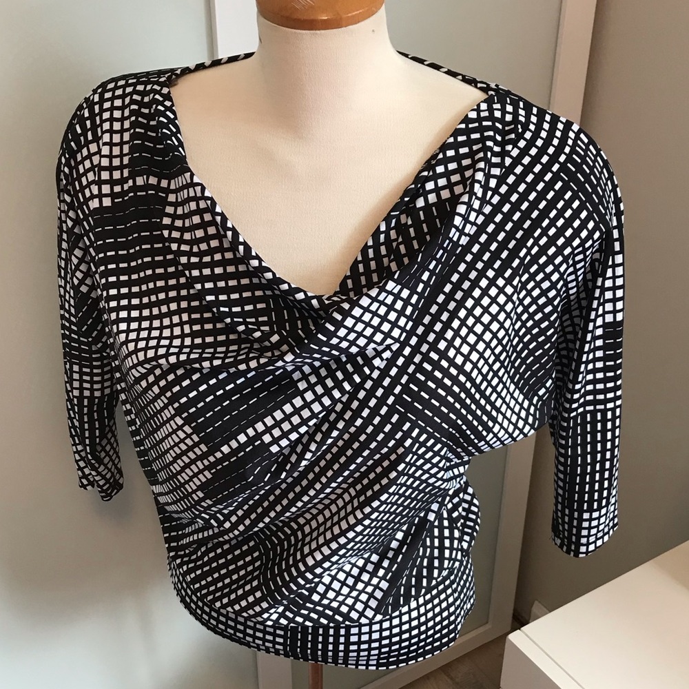 Mandy Evans 3/4 Sleeve Top - M
